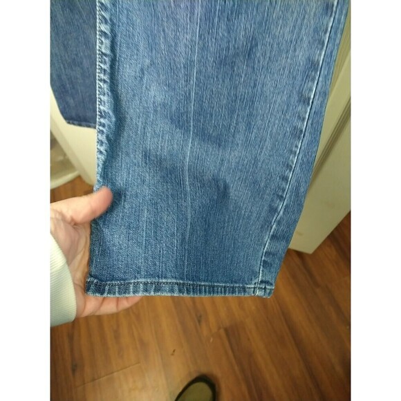 Eddie Bauer Blue Denim Medium Wash Classic Jeans. Size 14R - Picture 8 of 12